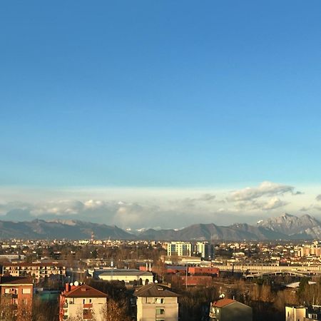 Skyscraper 11 Apartment Чинизело Балсамо Екстериор снимка